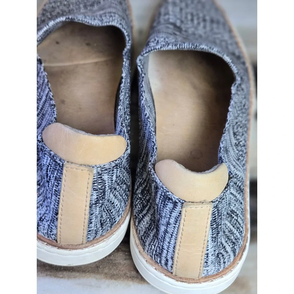 UGG‎ Sammy Chevron Knit Slip On Sneakers Grey White Marl 8.5